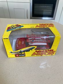 Range Rover Airport Fire Department rare model  scale 1/24 burago