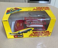 Range Rover Airport Fire Department rare model  scale 1/24 burago