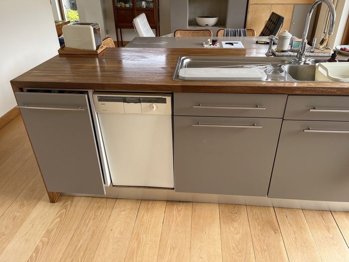 Complete Kitchen for Sale