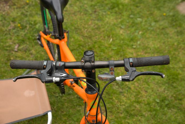 Frog 69 Hybrid 26 Kids Bike New Chain Tubes Ready To Ride