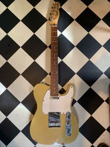 2004 Fender Squier Standard Telecaster