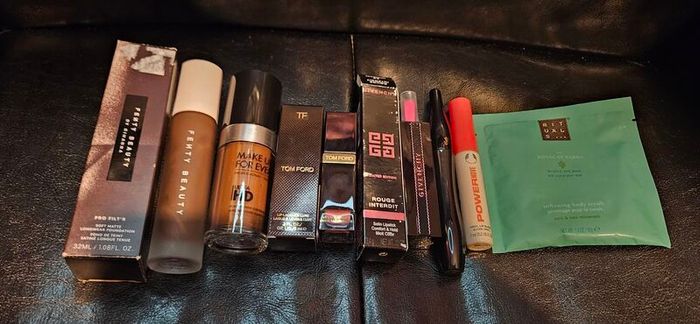 Brand New Makeup Bundle 14 worth over 200euro
