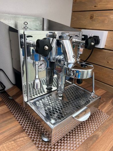 Bella Barista