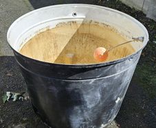 Water storage tank