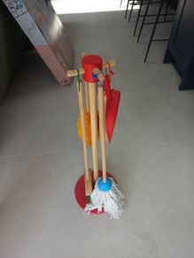 Melissa and Doug kids cleaning set