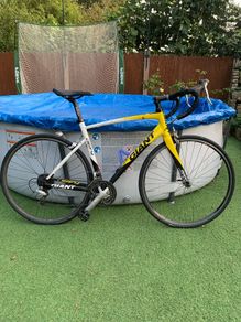 Giant Defy 3 Road Bike