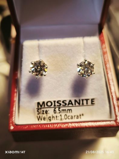 1 carat + 1 carat Moissanite Solitaire Stud Earrings