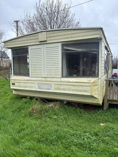 mobile home