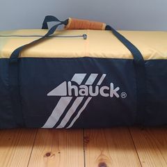 Hauck Travelling Cot - like new!