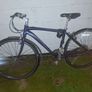 hybrid bike Image 2