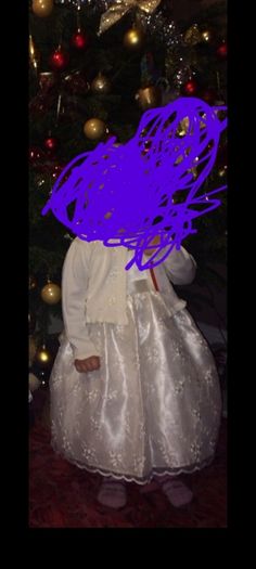 3 flowergirl dresses sizes: 2y 4y 6y