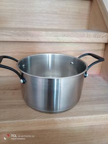cooking pot. 3L. Height 12cm