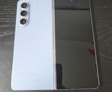 Samsung Galaxy Z Fold 5