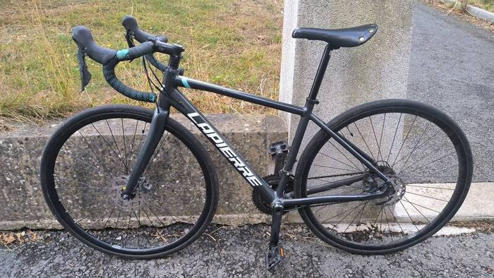Road bike size S