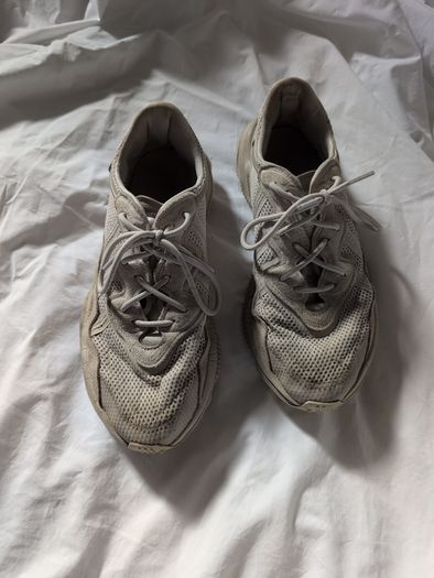 Adidas Ozweego Off White UK8.5