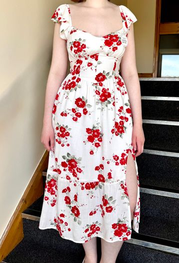 Hollister White & Red Floral Midi Dress With Lace-Up Back And Slit - Size S/8