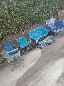 Foldable chairs