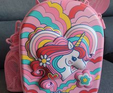 BNWT Smiggle Hardtop Lunchbox With Strap