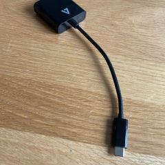 USB-C to VGA Adapter