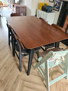 Walnut Dining Table | Pieces.ie