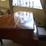 Baby grand piano Image 2