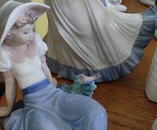 Nao Figurines