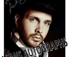 Garth Brooks Autograph