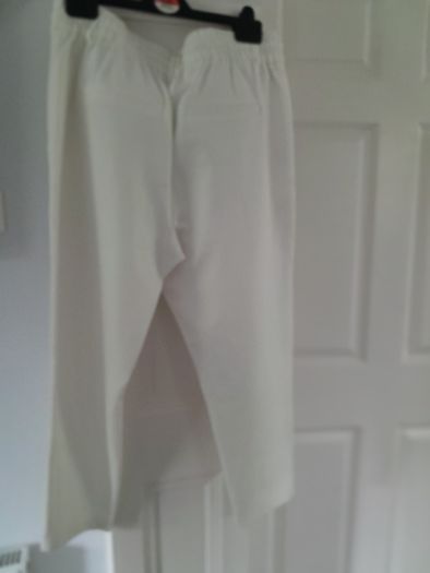 ONLY Cream Pull On Trousers