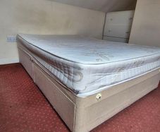 Double bed base and mattress