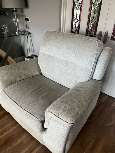 recliner sofa