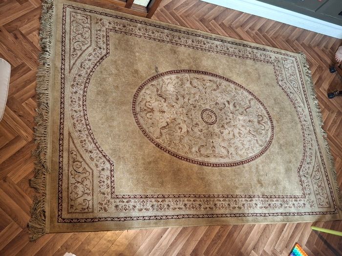 Rug