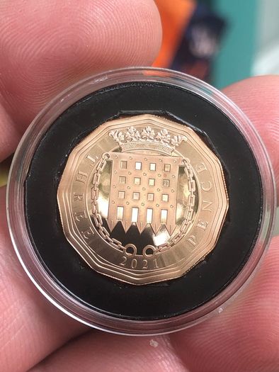 Proof 2021 9ct Rose Gold Elizabeth II Threepence With COA
