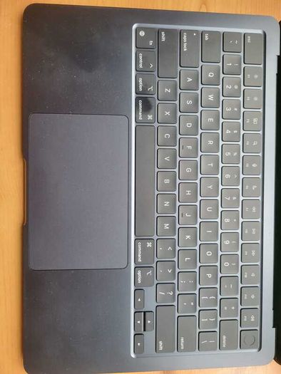 Apple MacBook Air M2 13.6 Midnight 512GB - Used twice in entire life