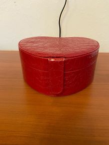 Jewellery box