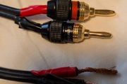 QED Speaker Cables 2 x 2.3m with Sewell Banana Plugs one side