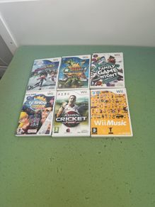 Wii game bundle