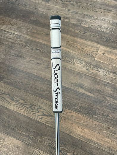 Scotty Cameron Phantom 5.5