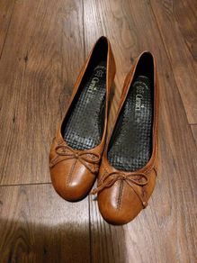 CAPRICE- real leather-uk6