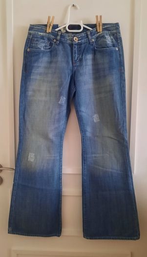 L7B by Little Big denim jeans 32 waist and 32 leg in excellent condition with no issues and new with tags FREE STANDARD POSTAGE INCLUDED