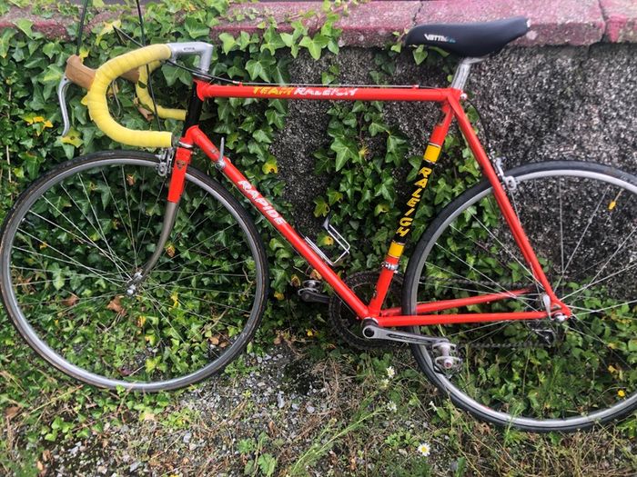 Vélo artisanal bleu en Columbus monté en campa nuovo / super record (restauration terminée