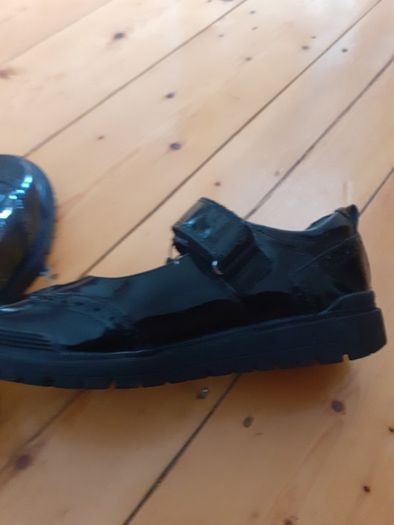 Start Rite girls shoes