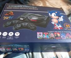 Mega Drive Flashback HD console 85 Games Included Boxed And Working excellent condition