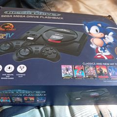 Mega Drive Flashback HD console 85 Games Included Boxed And Working excellent condition