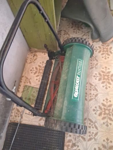 Lawnmower