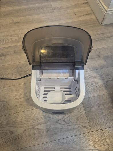 ice machine