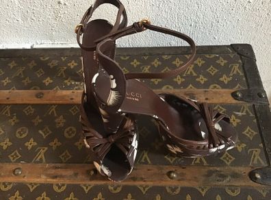 Gucci shoes
