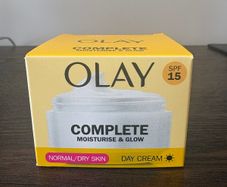 Olay Complete Moisturise & Glow Day Cream
