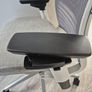 Steelcase think V2 chair Image 3