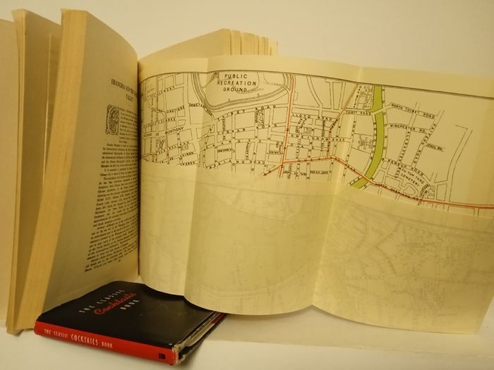 Handbook for China by Carl Crow. With an Introduction by H. J. Lethbridge (HQ507)