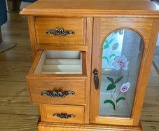 jewellery box